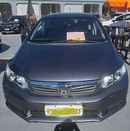 HONDA CIVIC 1.8 LXS 16V FLEX 4P MANUAL HONDA CIVIC 1.8 LXS 16V FLEX 4P MANUAL